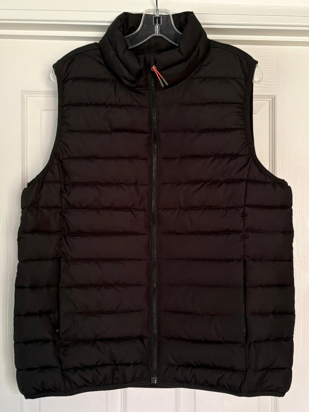 Black puffer vest, women's L